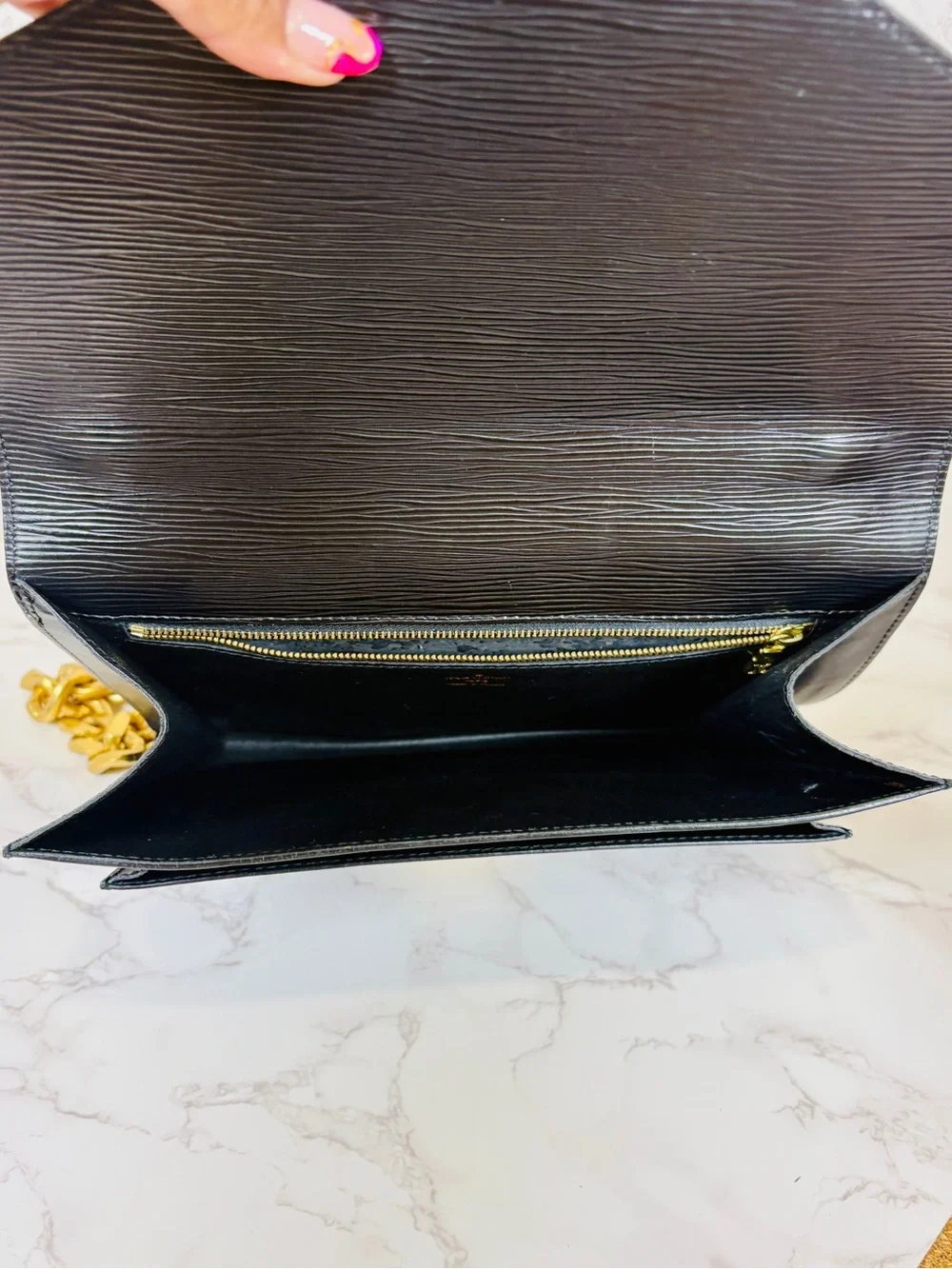 Louis Vuitton affirm it