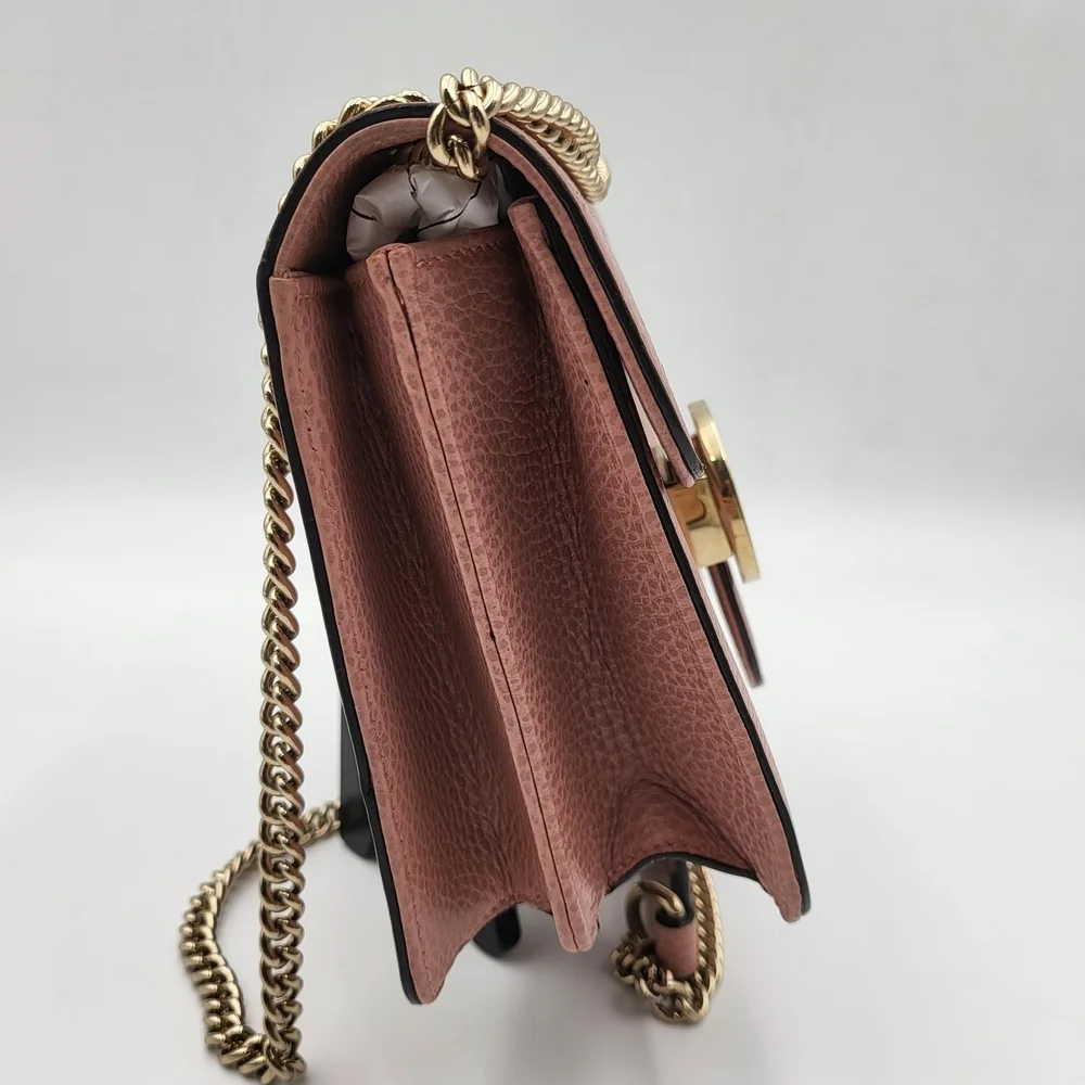 Gucci Interlock GG logo soft Pink Crossbody Bag with Gold Chain