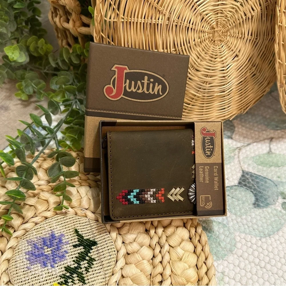 Justin Boots stylish use credit