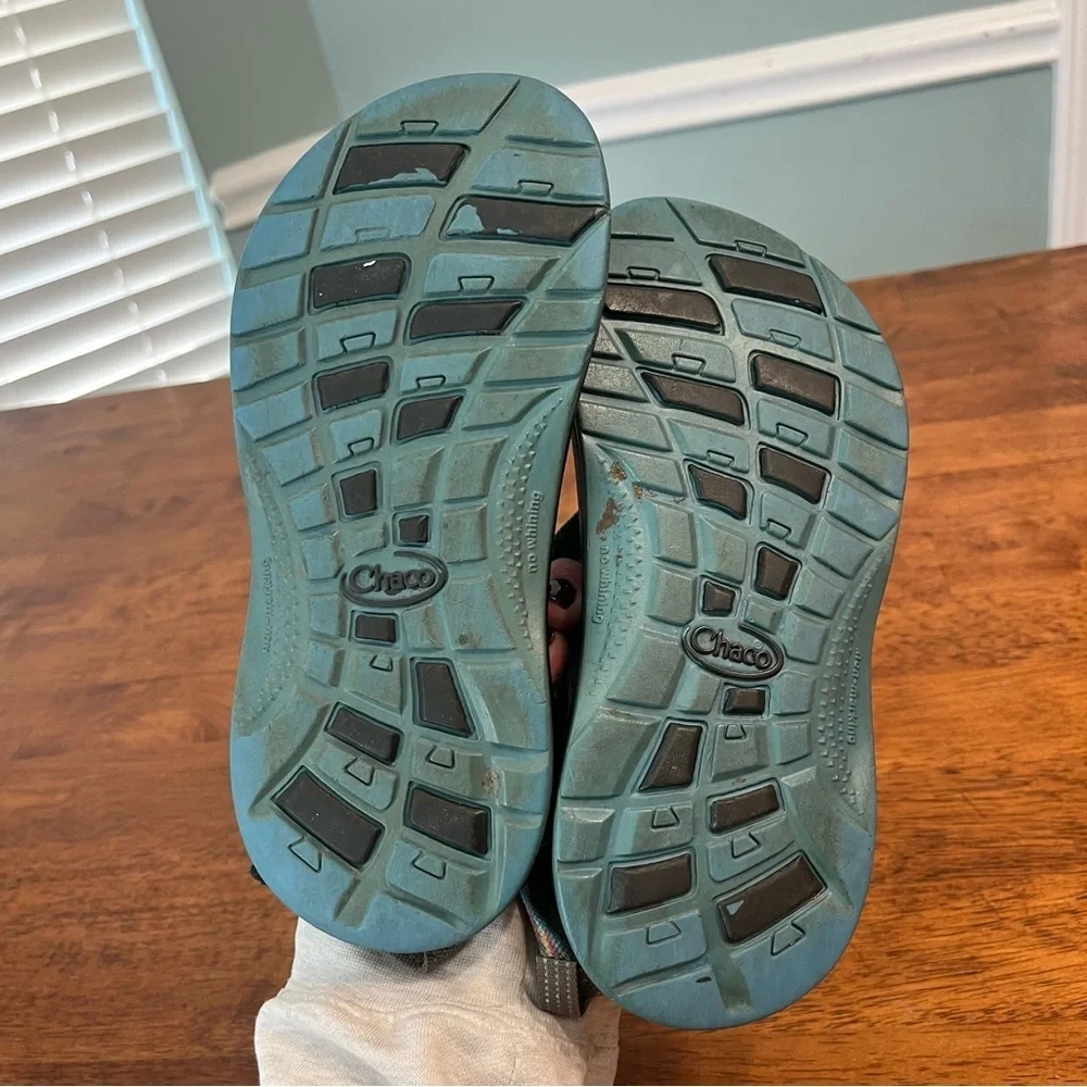 Chaco stylish black