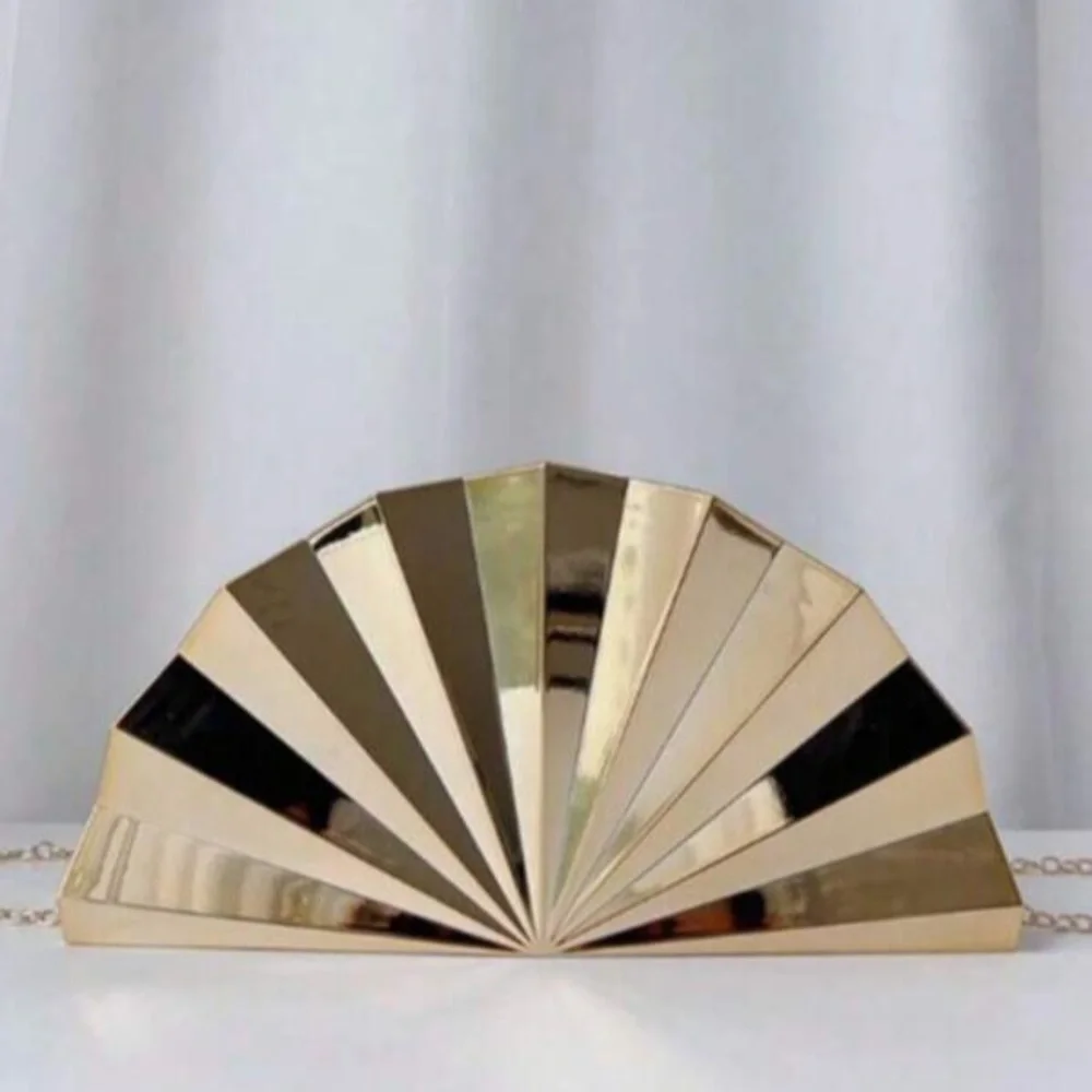 N/A stylish gold