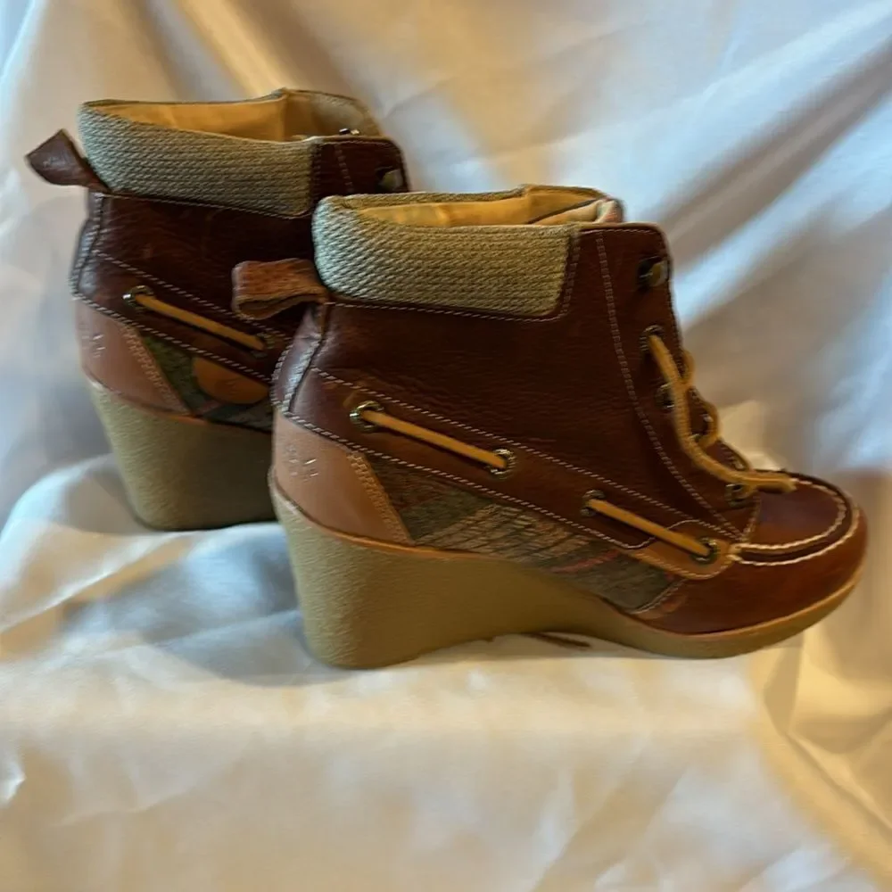 Sperry topsiders bailey
