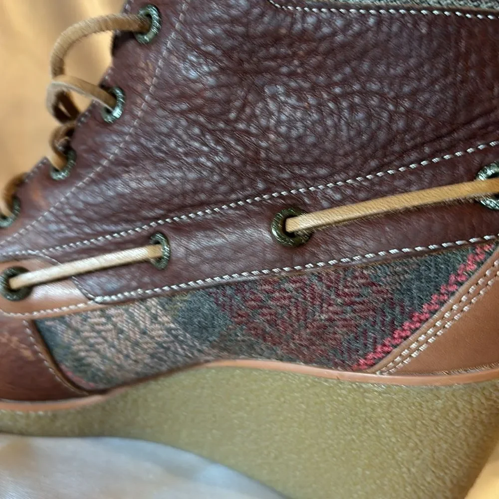 Sperry topsiders bailey
