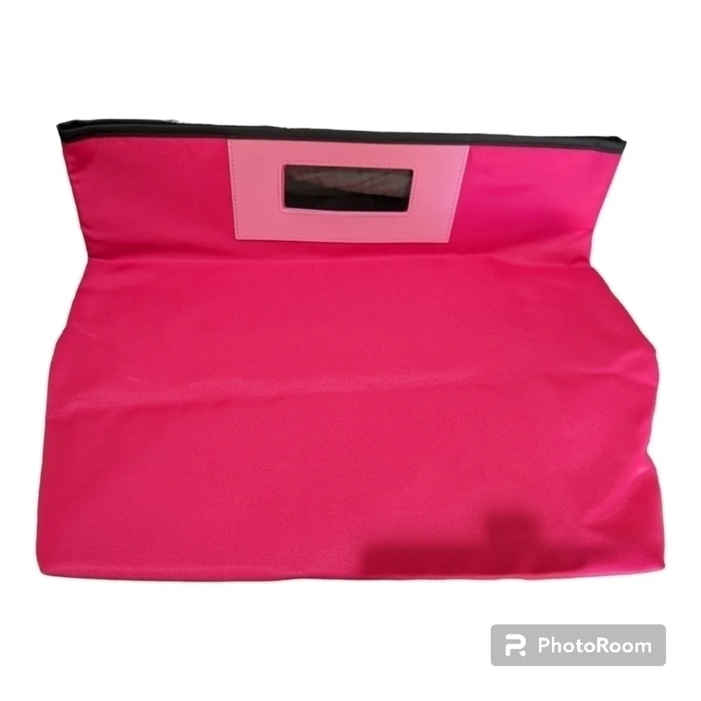 Clinique hot pink