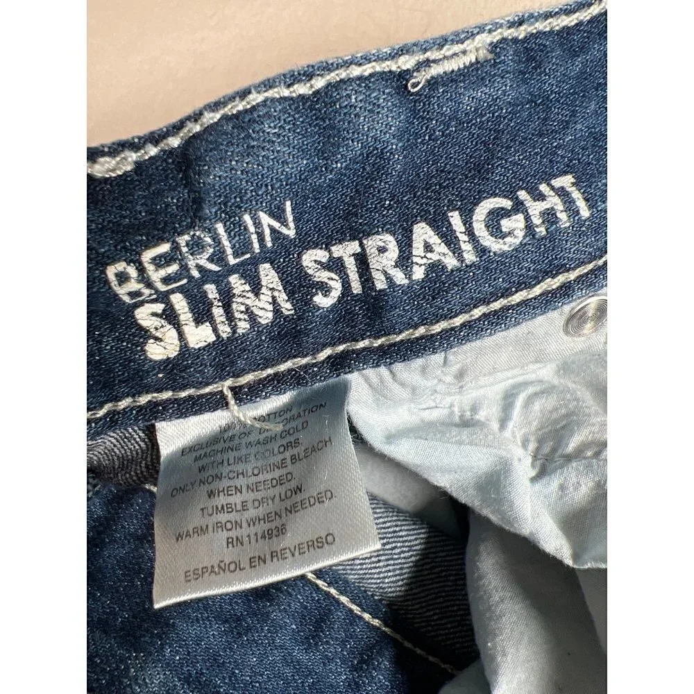 INC Womens Size‎ 32x30 Blue Denim Berlin Slim Straight Jeans Distressed