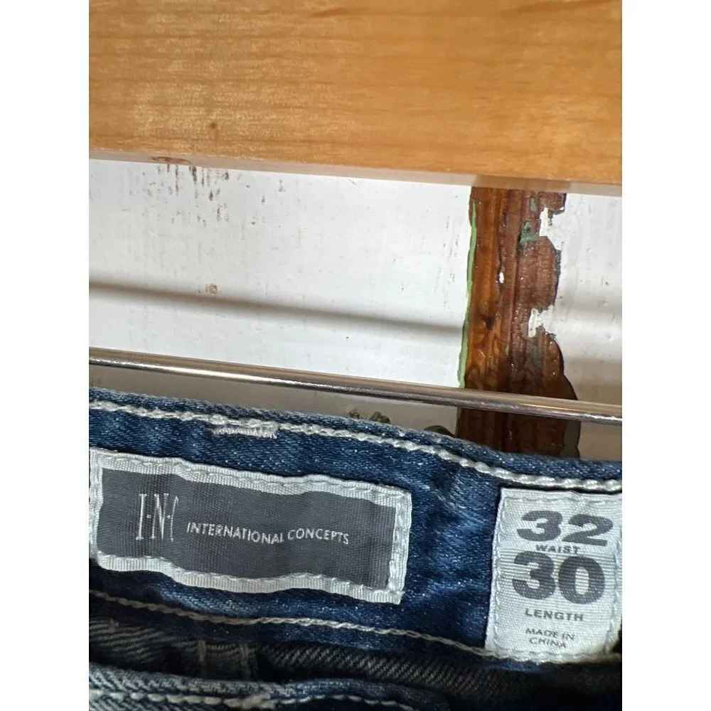 INC Womens Size‎ 32x30 Blue Denim Berlin Slim Straight Jeans Distressed