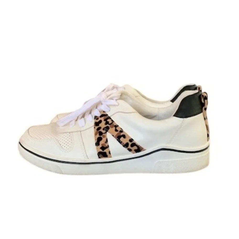 MIA brand model