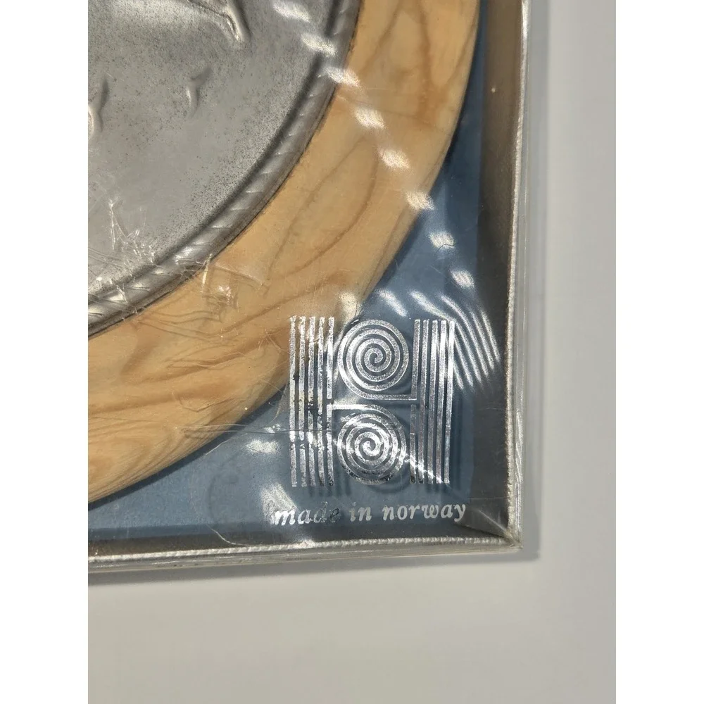 The Unbranded Brand vintage norwegian