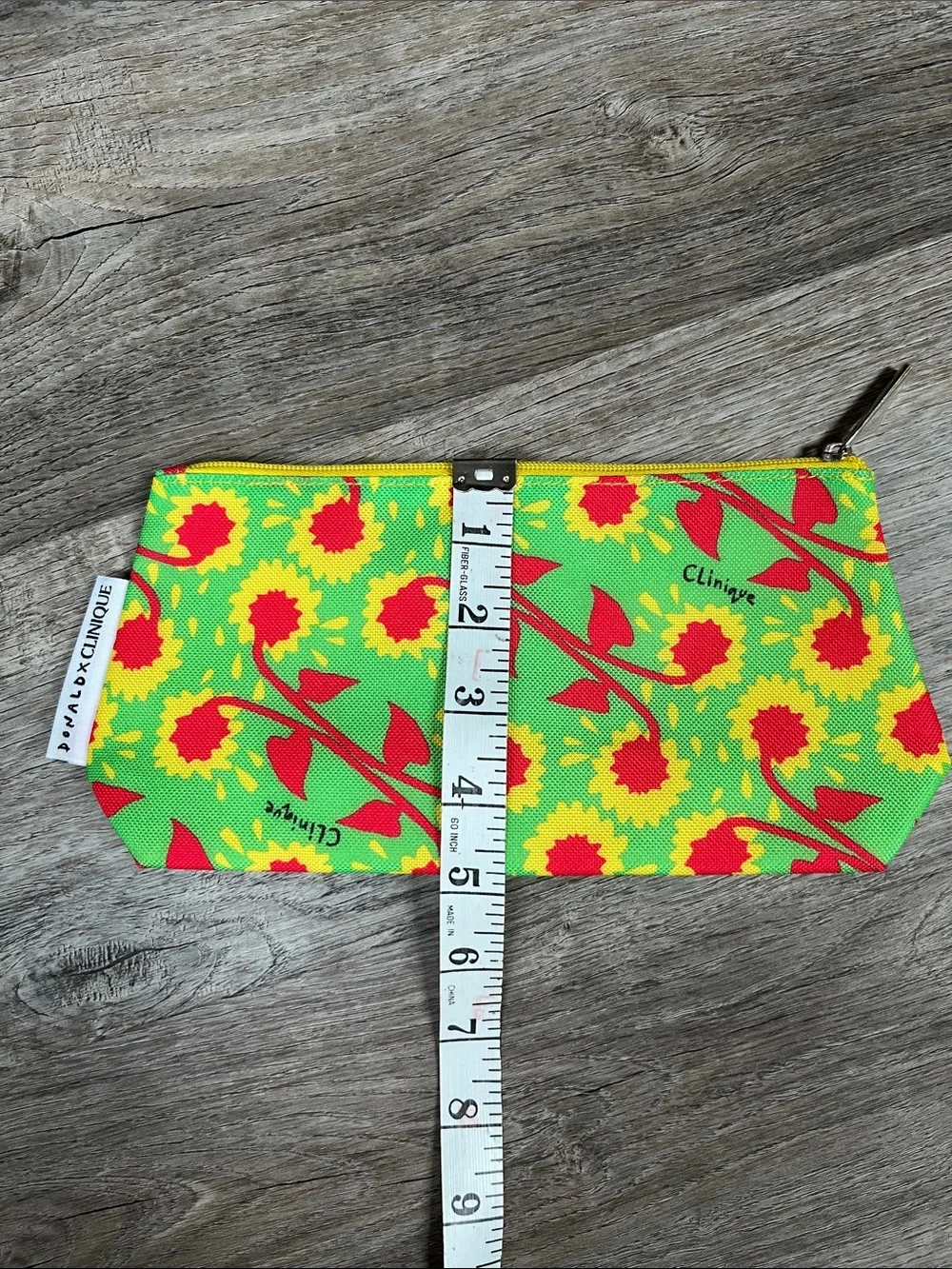 Clinique bright pouch
