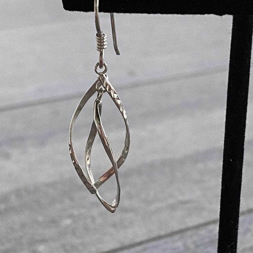 925 MA Thailand magnetic drops 4”