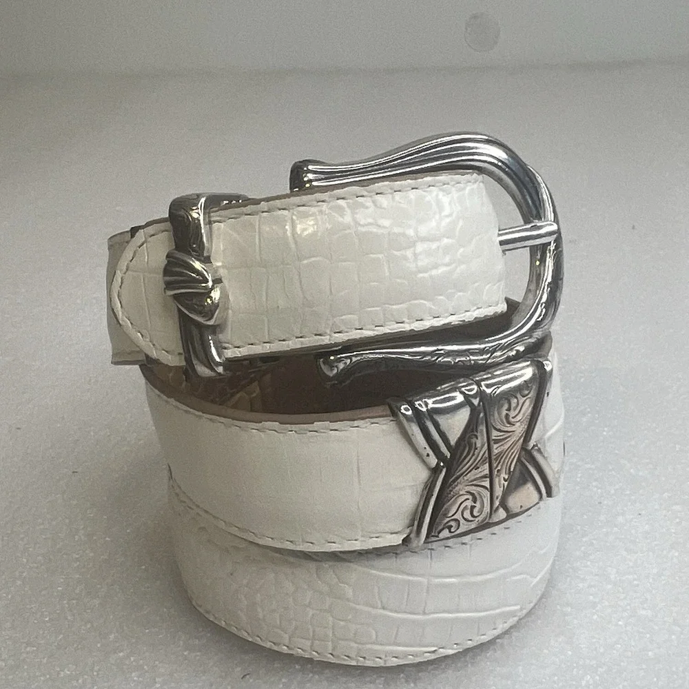 Brighton belt beige buckle