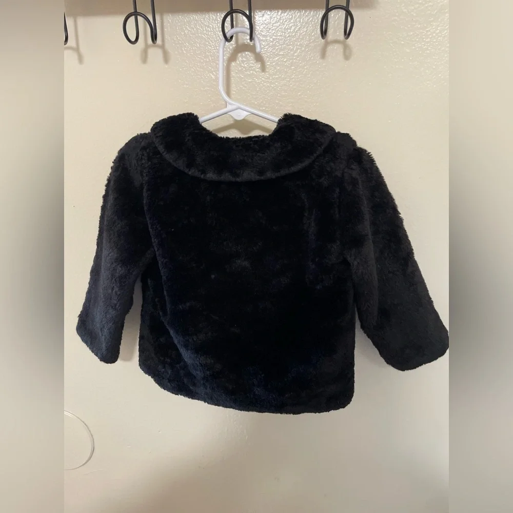 ✨Toddler Girl Fuzzy Black Jacket Size 2T