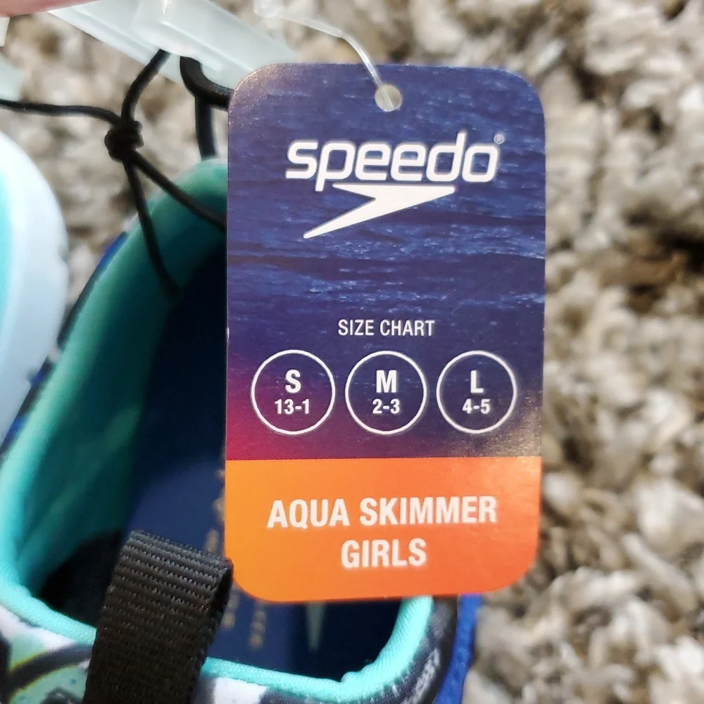 Speedo junior size