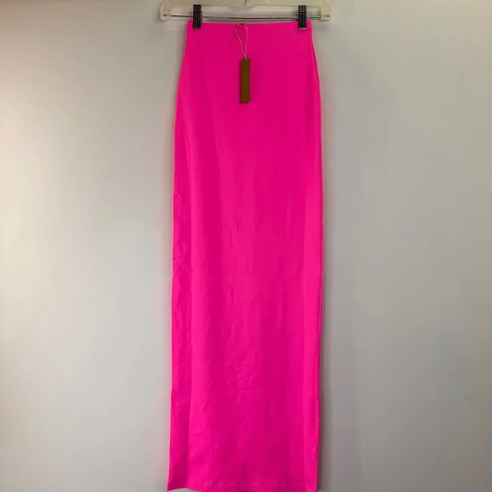 SKIMS bright pink