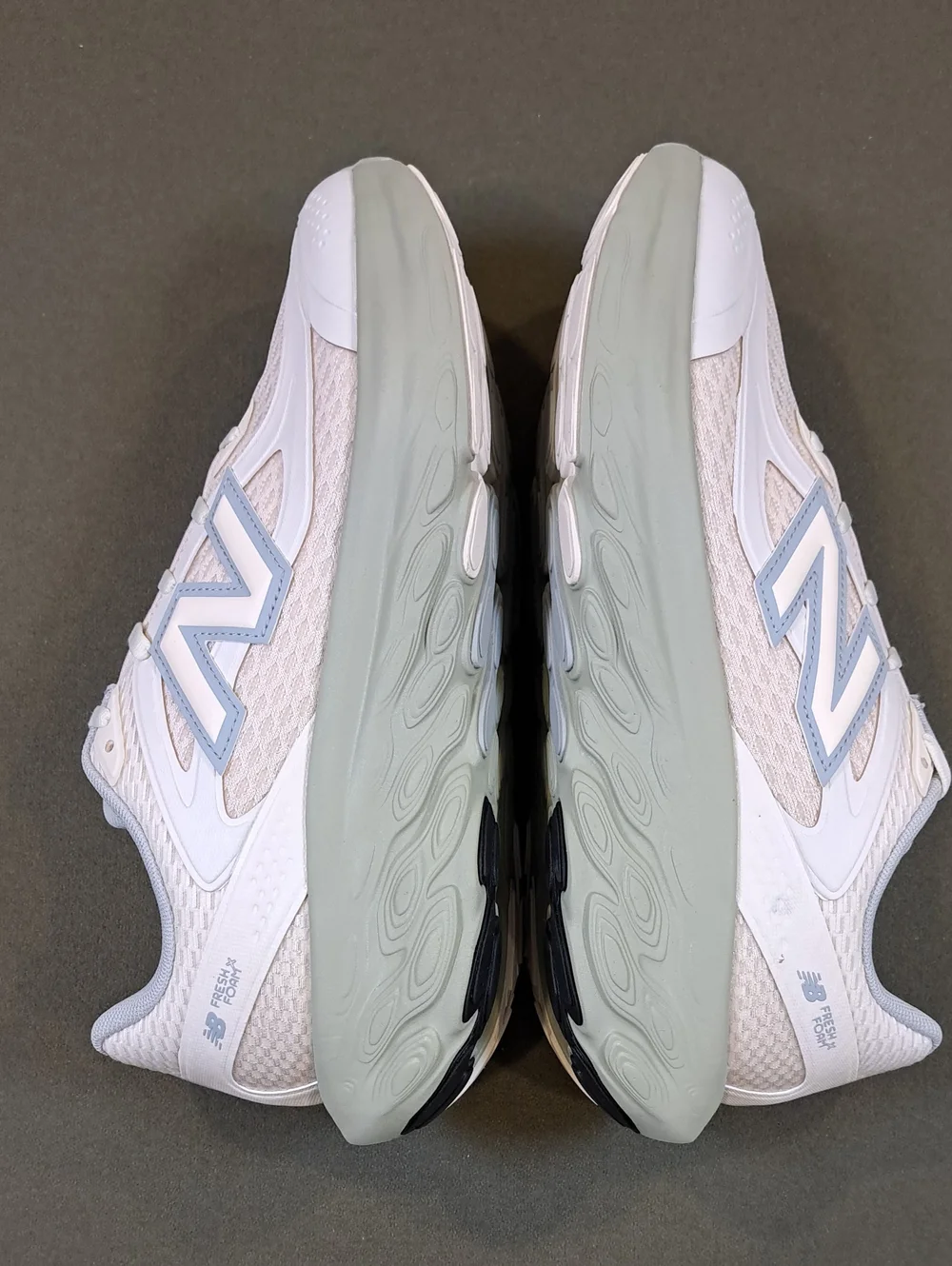 New Balance beige experience