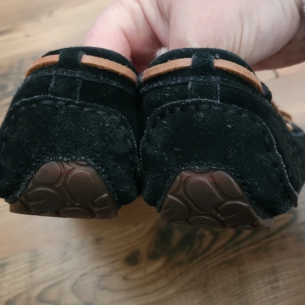 UGG welcome home