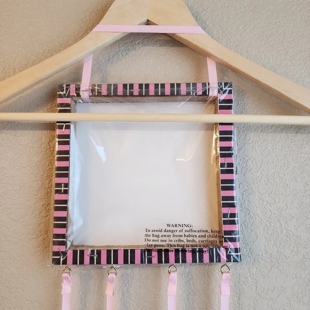 Pink Hair Bow holder NWT