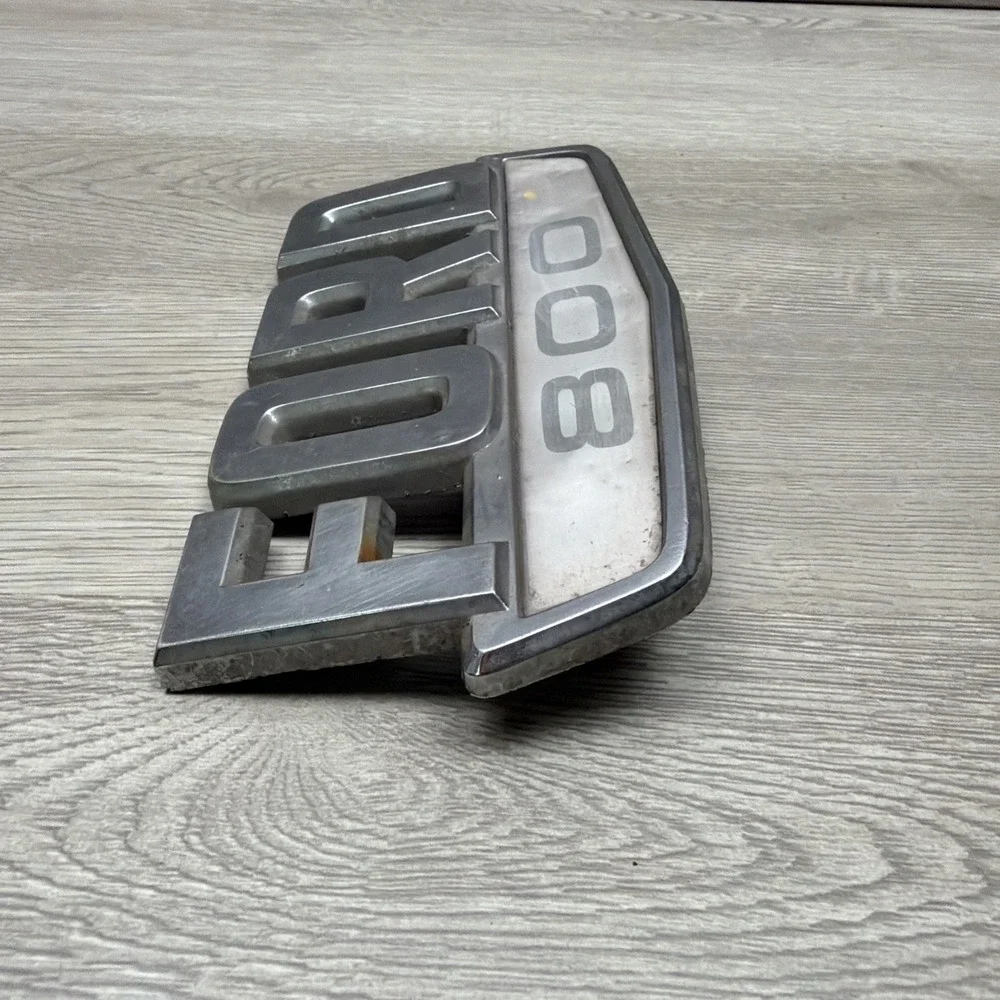 Vintage OEM Genuine Ford 800 Emblem DOHB-80020A68-A