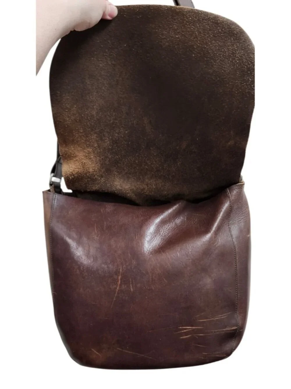 m0851 leather crossbody