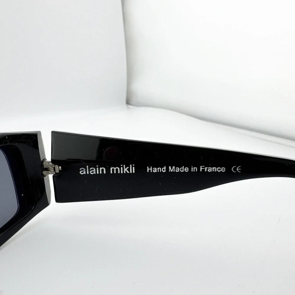 Alain Mikli excellent preowned