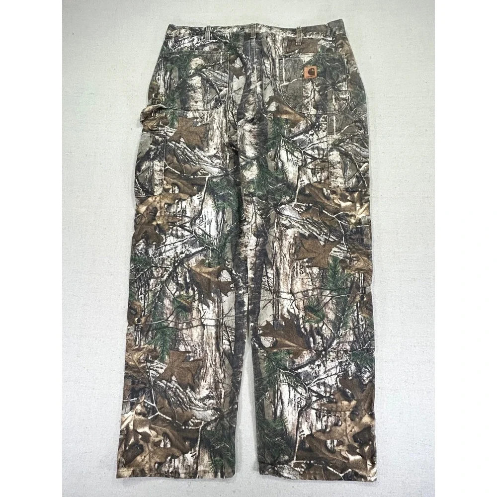 Carhartt dungarees are