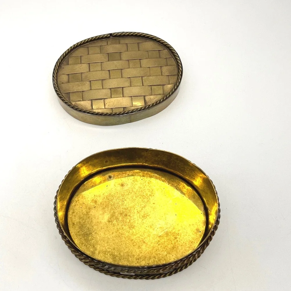 Vintage Brass Woven Basket Trinket Jewelry Box Decorative Container‎ Oval