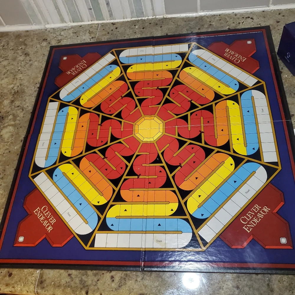 Clever Endeavor Deluxe Edition‎ Board Game by Mind Games 1989 Vintage EC