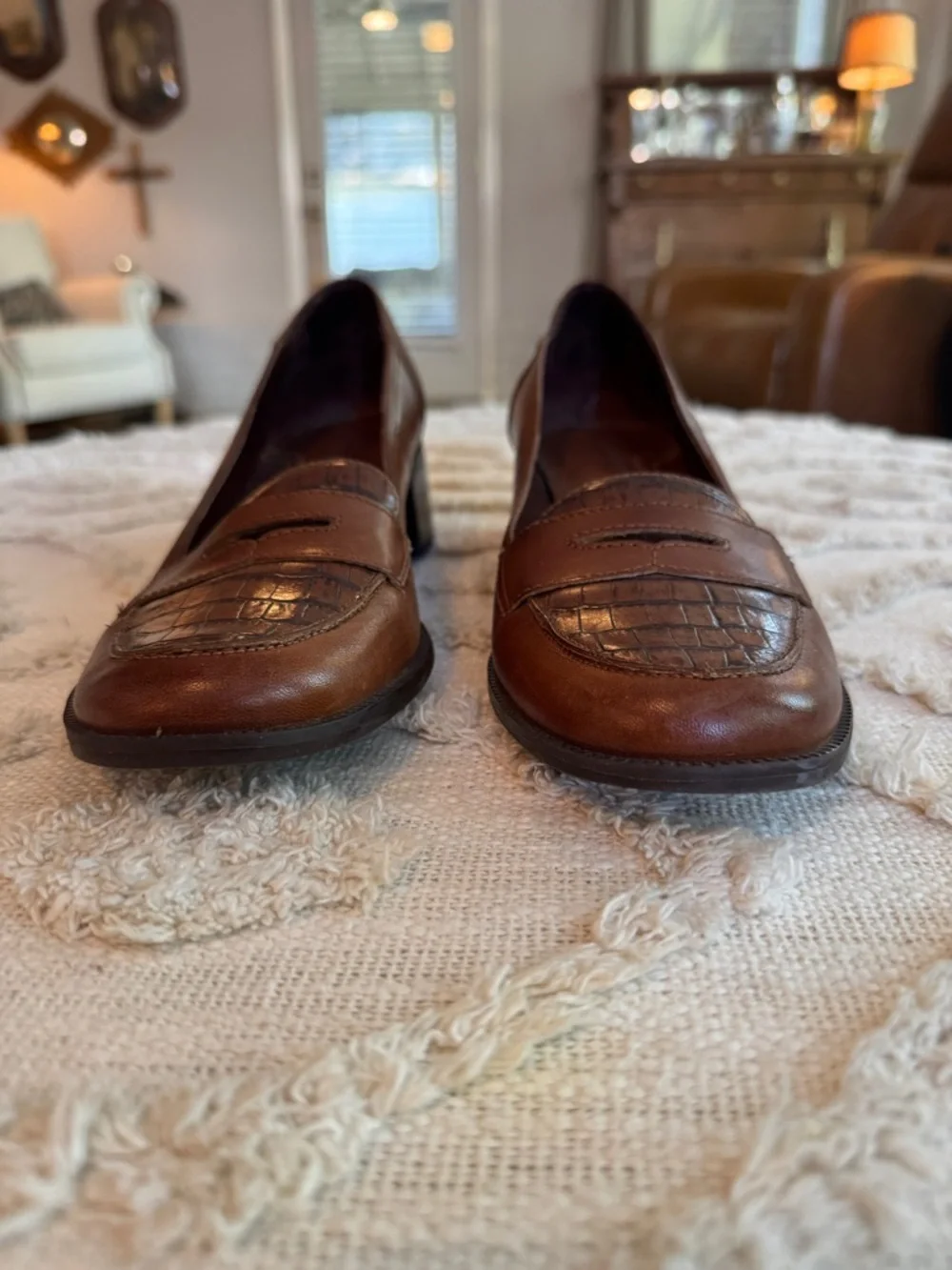 Naturalizer Womens Brown Leather Croc Embossed Penny Loafers Heels 8.5