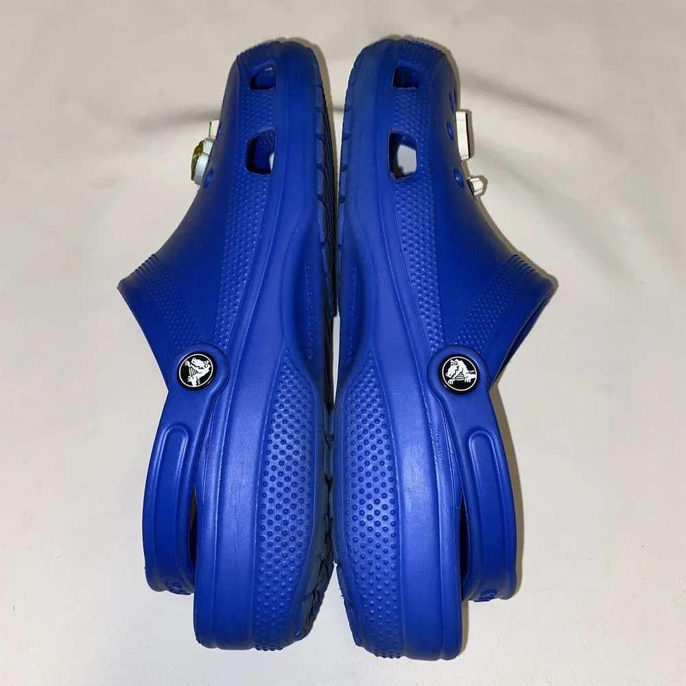 CROCS product pair