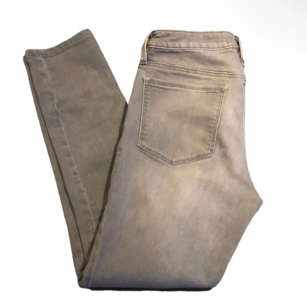 ATHLETA SCULPTEK Skinny Jeans In Grey Wash Cropped Stretch Slim Active- Size 8