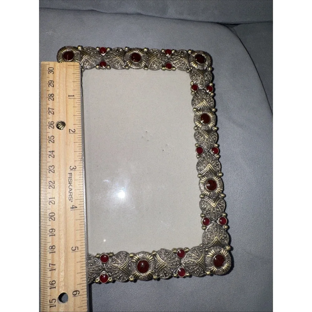 Unbranded ornate vintage