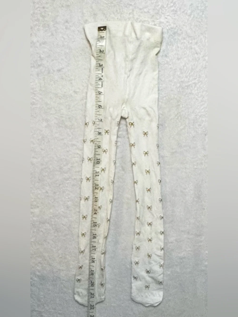 OshKosh Bgosh girls cream