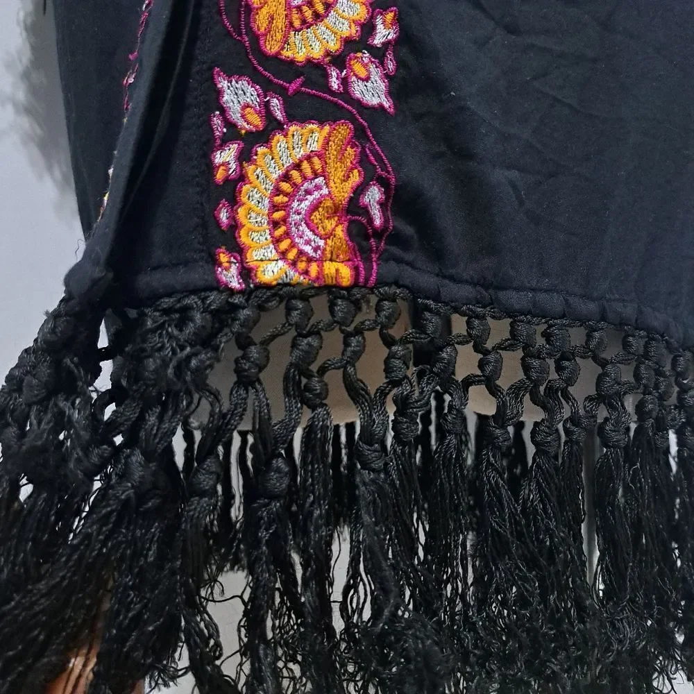 Tigerlily embroidered button