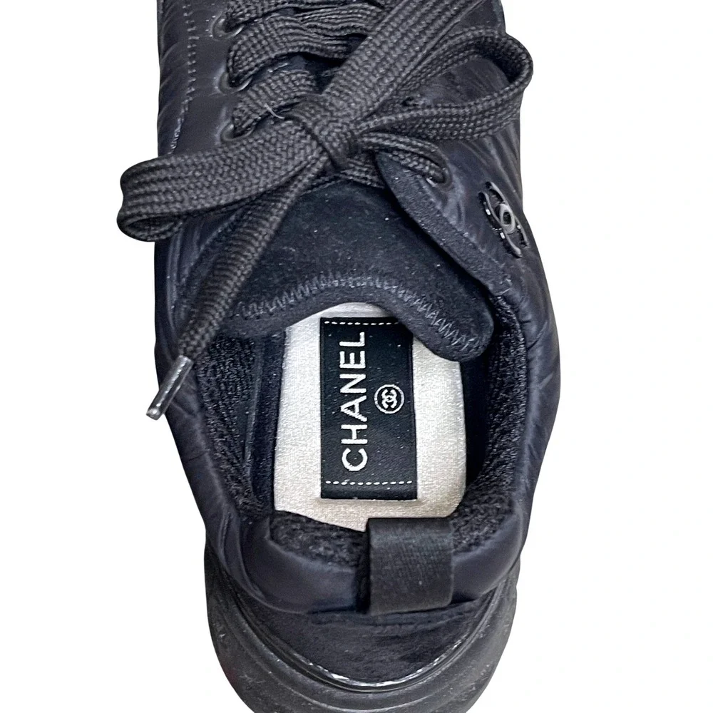 Chanel G38035‎ Black Nylon Suede Sneakers CC Logo Trainer Shoes EU 39 US 8.5
