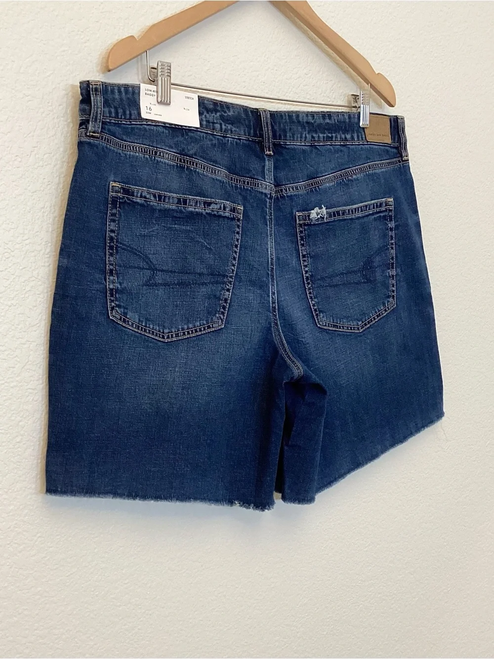 American Eagle 16 NWT Baggy Denim Shorts Women's Low-Rise Stretch 2025