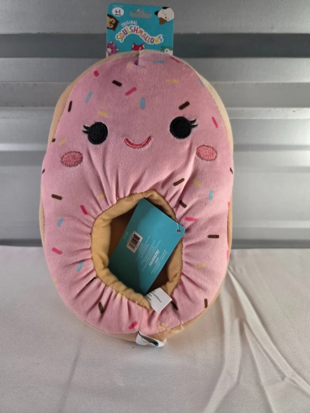 NWT Squishmallows Kids Slippers Size 4-5 Plush Character Donut