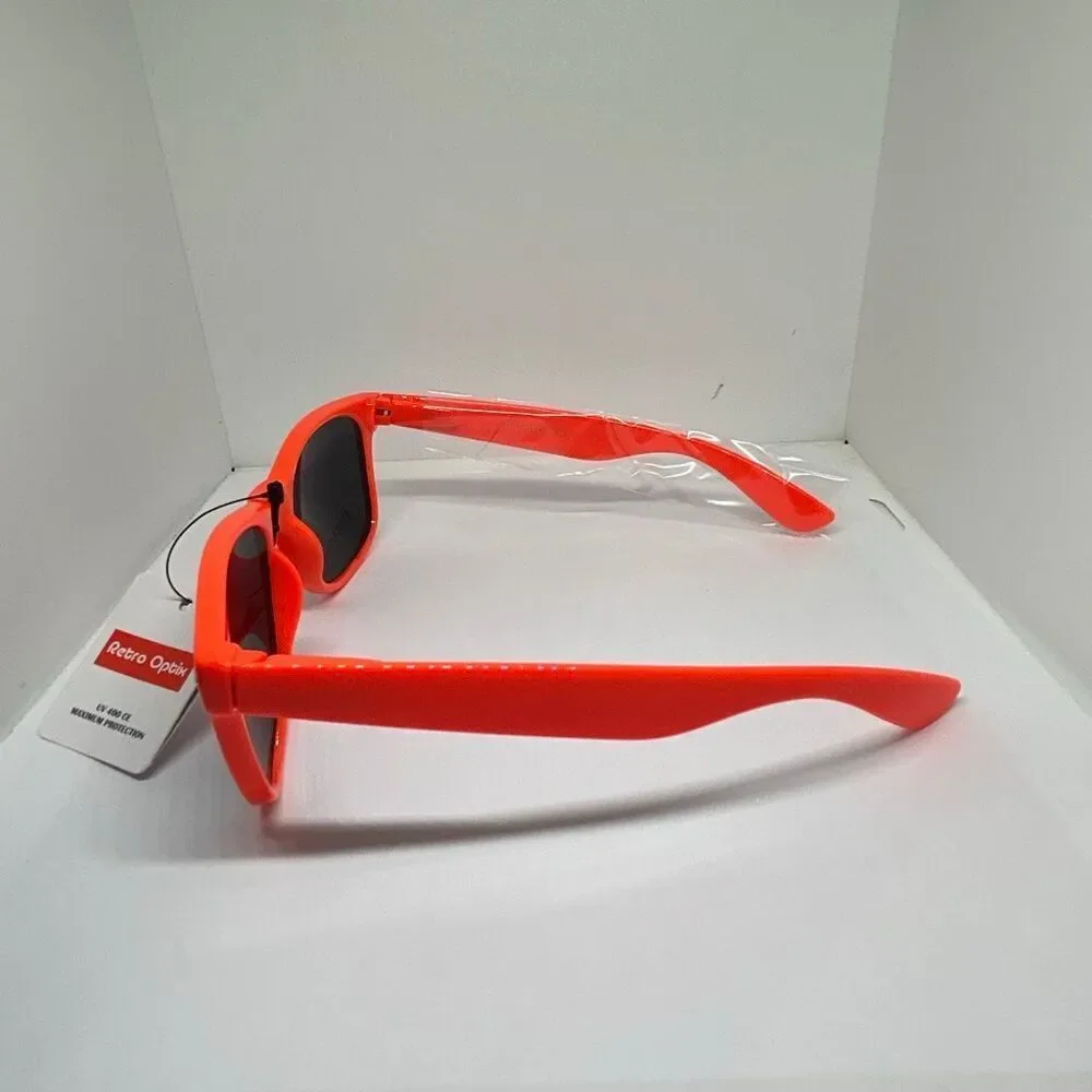 No Brand bold color