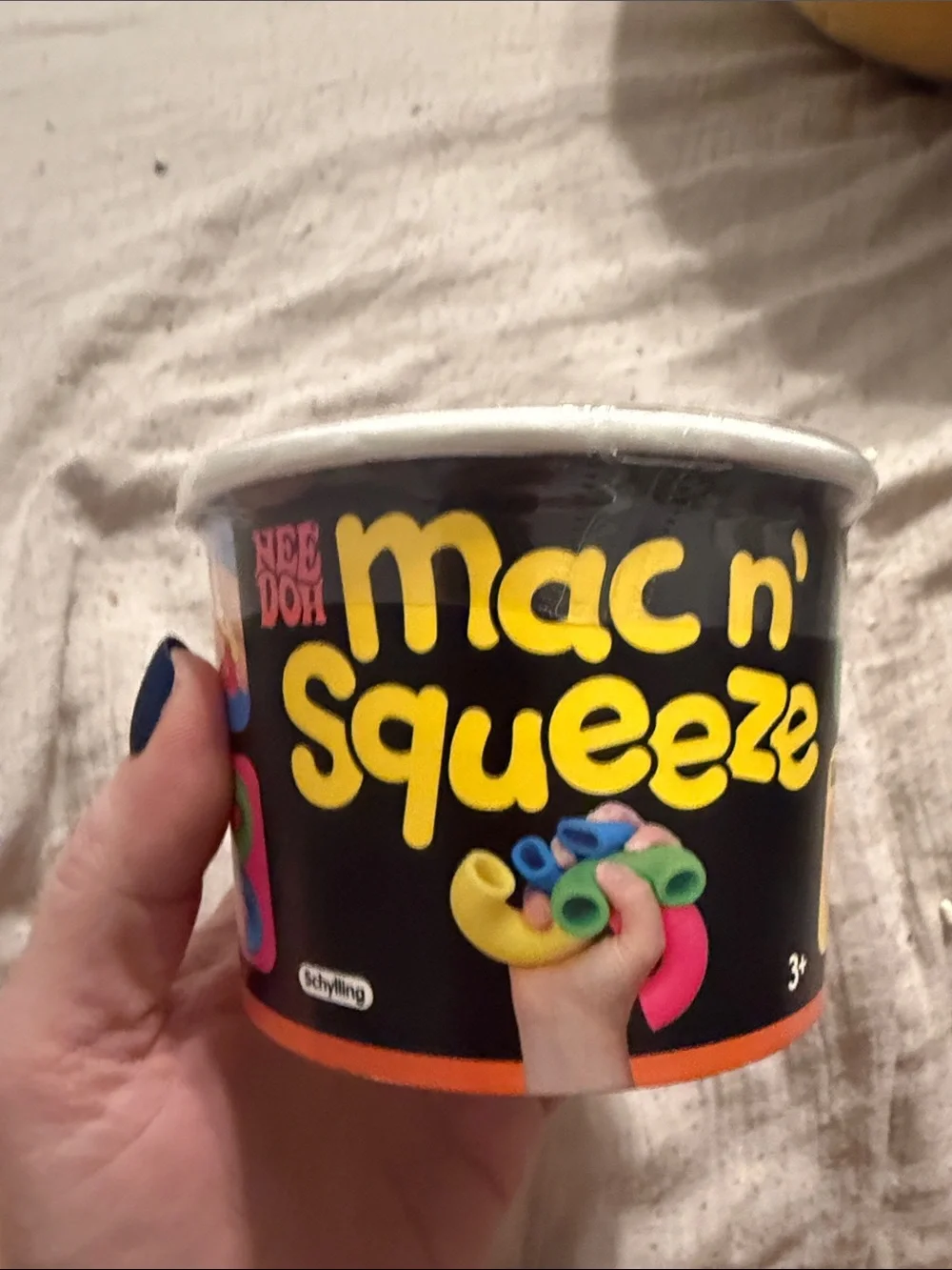Mac N Squeeze