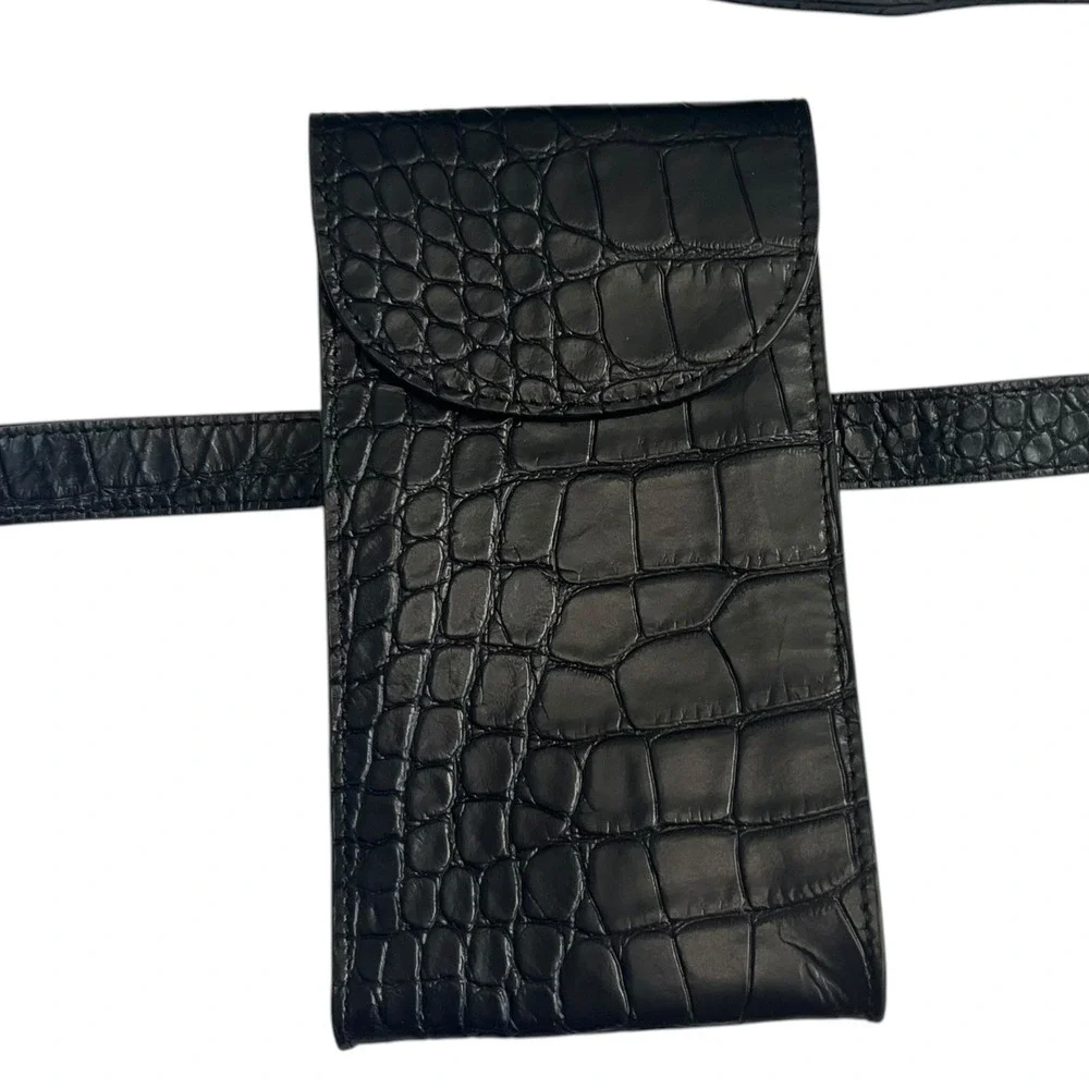 Cuyana sleek croc