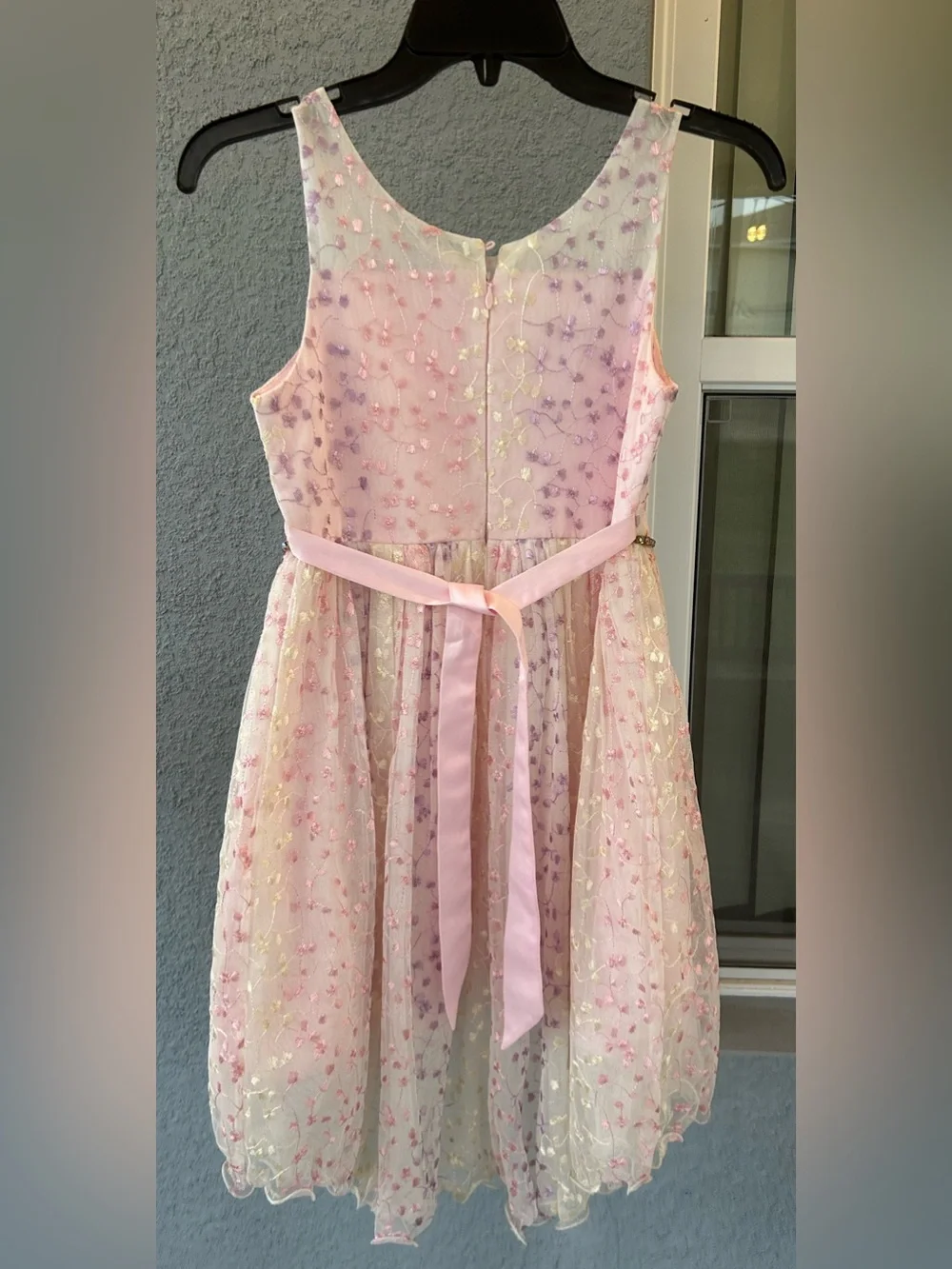 Girl’s American Princess Floral Embroidered Hi-Low Whimsical Dress Size 10