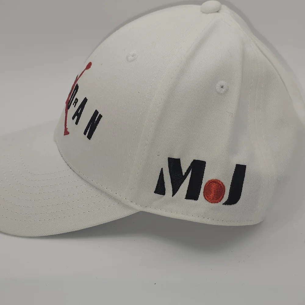 Nike Jordan Legacy91 Jumpman Air Hbr hat in white with red‎ 