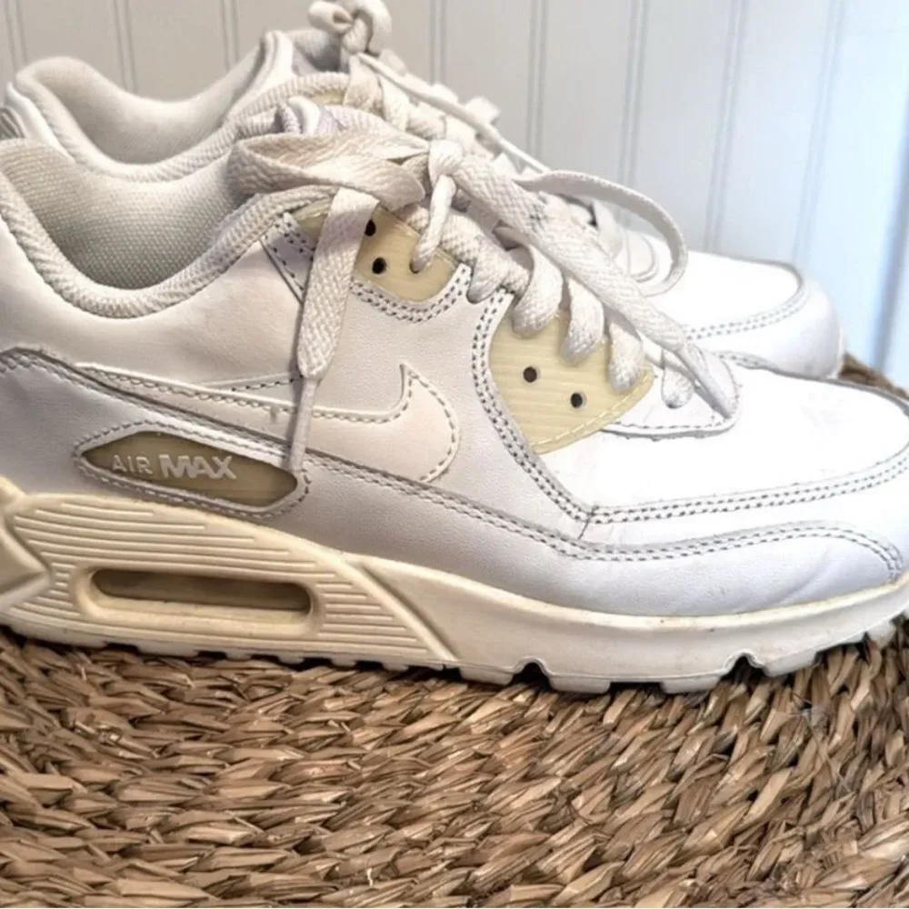 Nike Air Max White Sneakers - 5Y - Good Condition