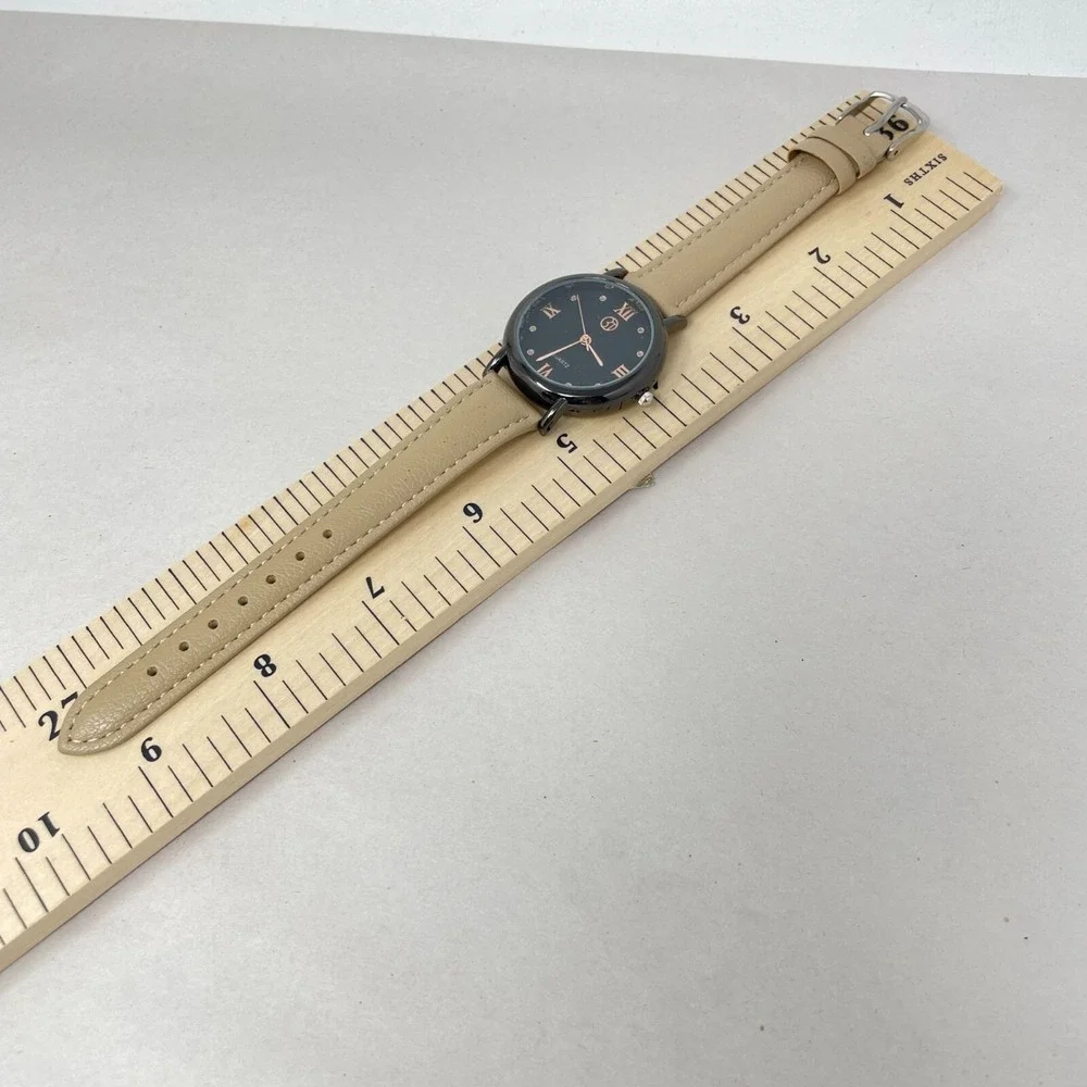 N/A elegant wristwatch