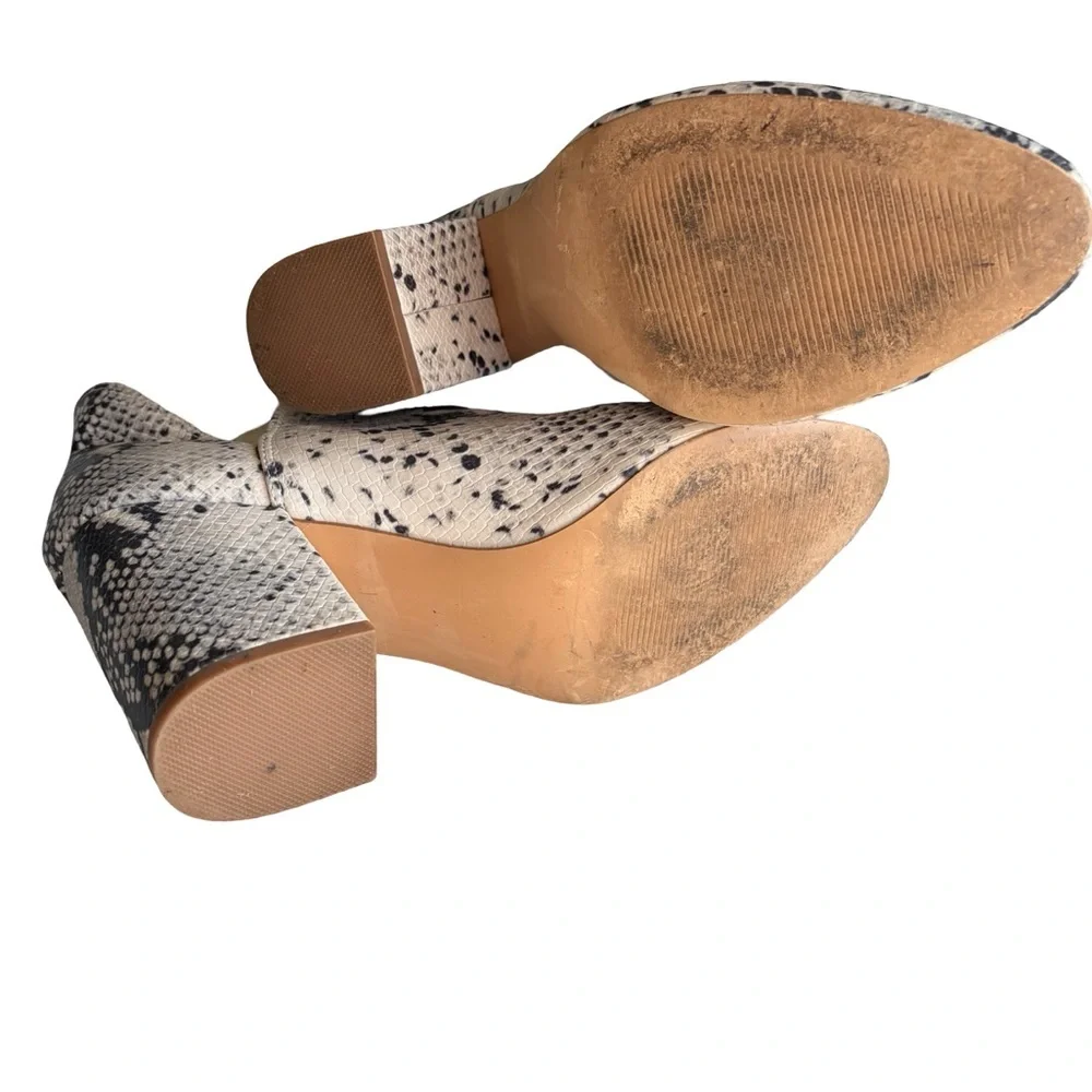 Steve Madden Black & Cream Snake-Print Ankle Booties