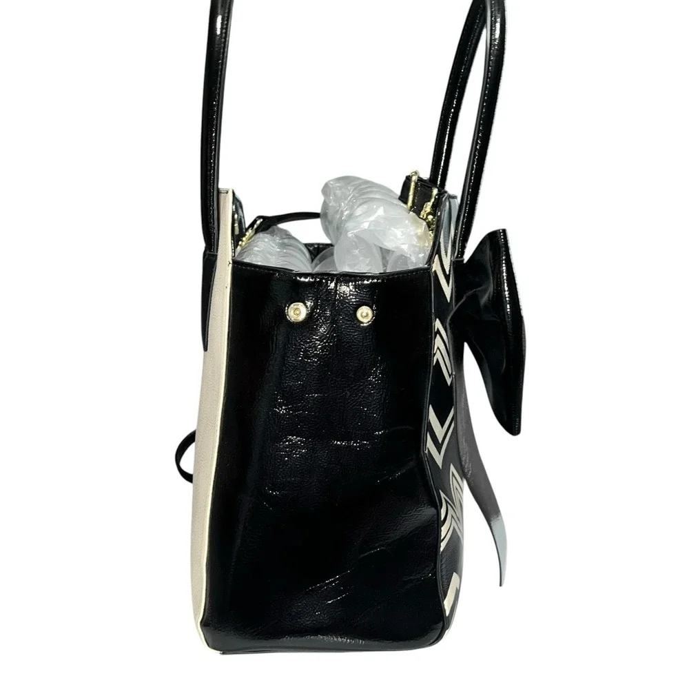 Betsey Johnson betsey johnson