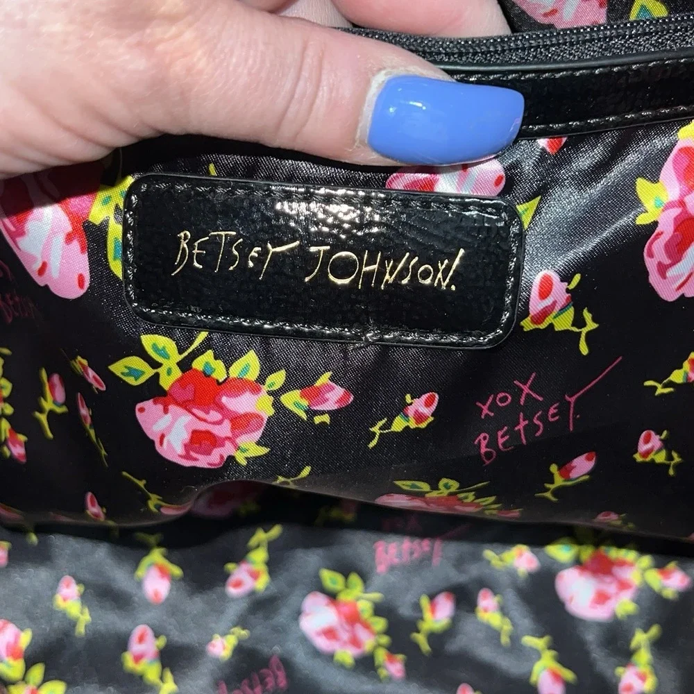 Betsey Johnson betsey johnson