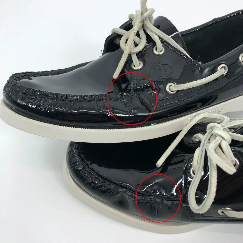 Sebago docksides boat