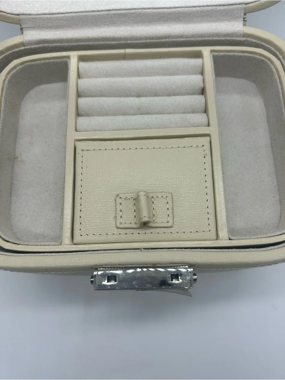 Pottery Barn Cream Travel Jewelry Box Carrying Handle key lock