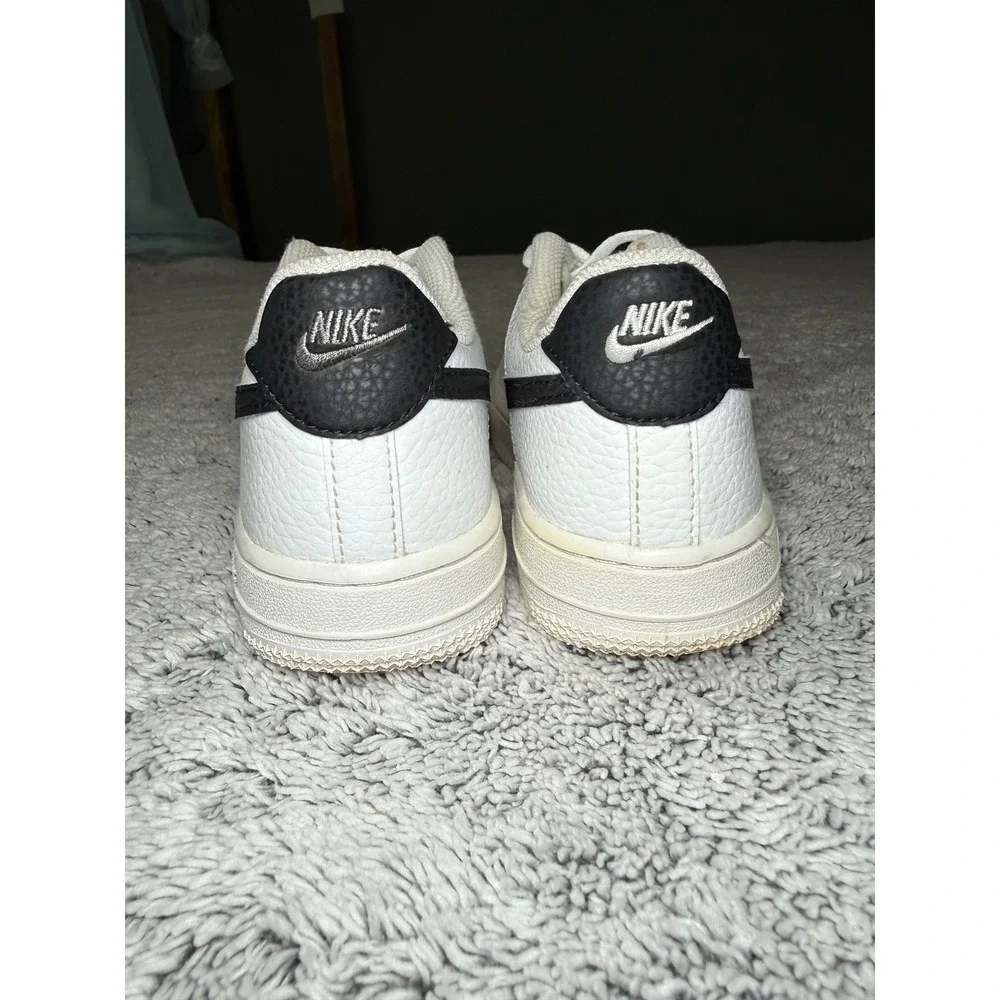 Nike Air Force 1 LE Shoes Youth 1.5 White Black Low Leather Sneakers CZ1685-100