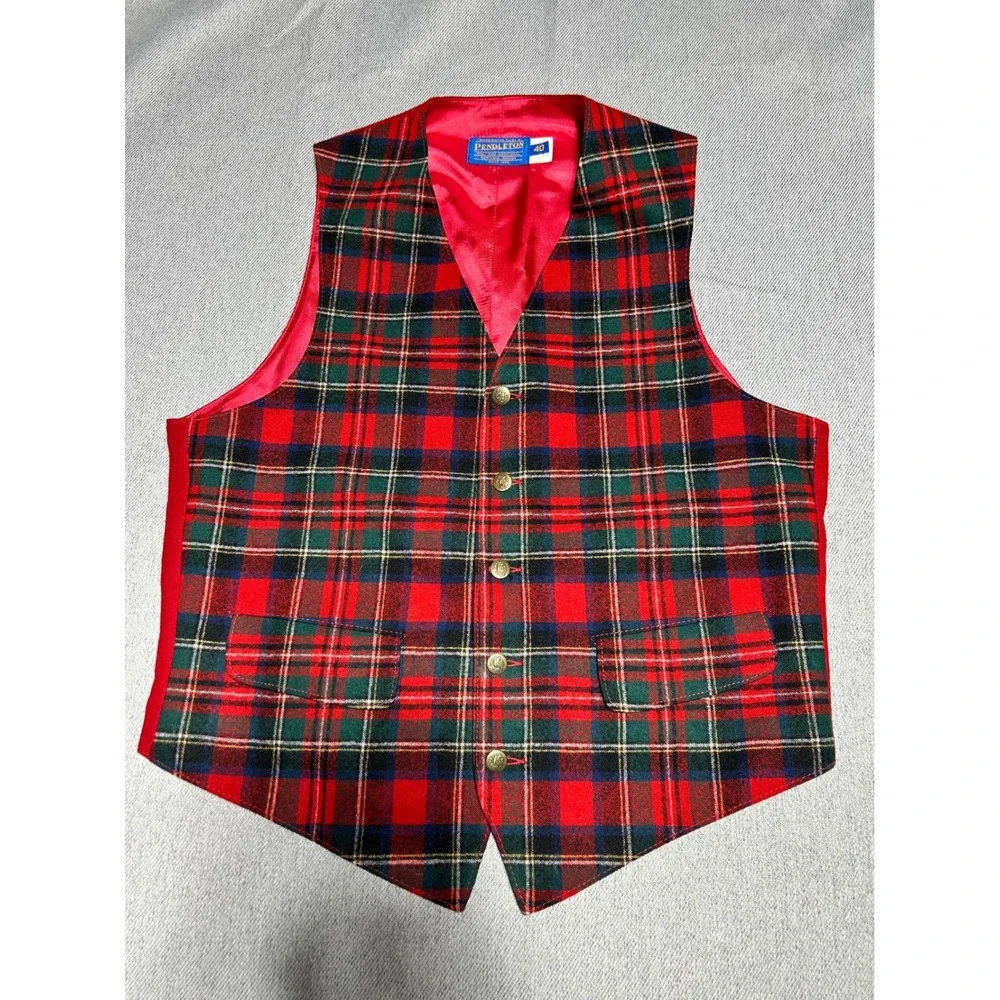 Pendleton Vest Mens 40 Red Plaid Virgin Wool Button Down Front V Neck USA Made